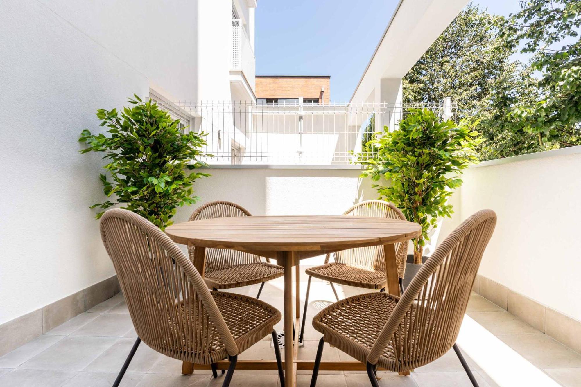 Limehome Oviedo Calle Postigo Bajo Exterior photo